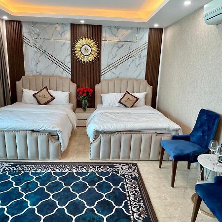 The Royal Hotel Near West Lake Hanoi Esterno foto